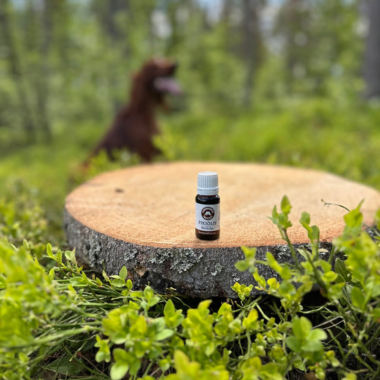 Pitch oil for animals