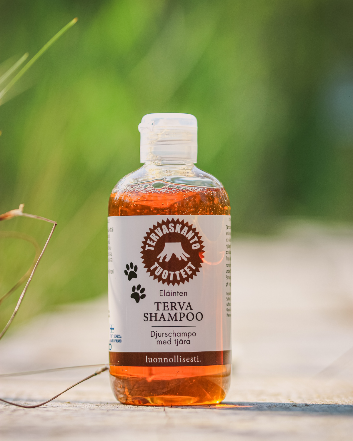 Tar shampoo for animals
